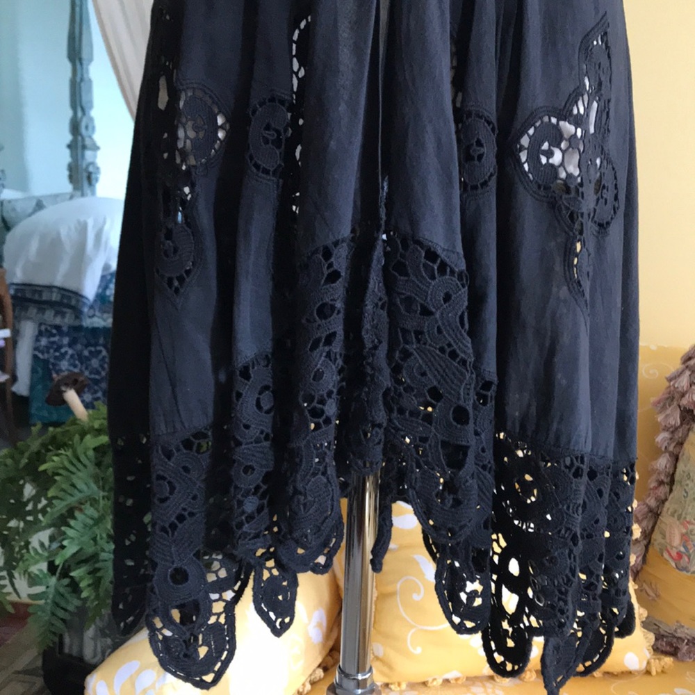 Dress - Picture 4 of 8